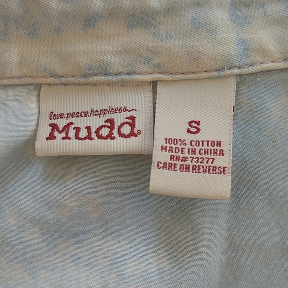 Mudd Cotton Sleeveless Top With Snap Buttons Size Small - Picture 8 of 8